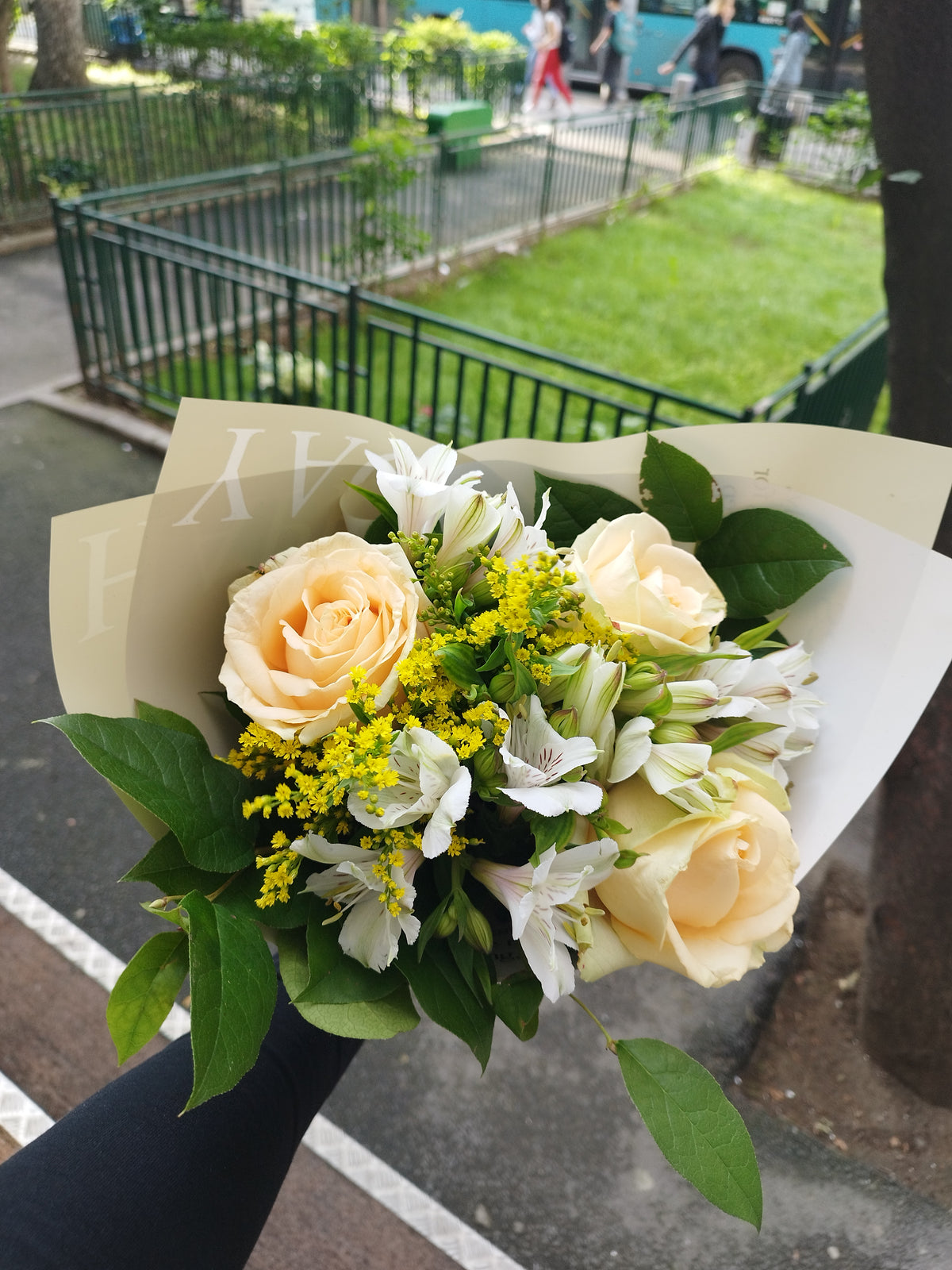 Buchet Yellow