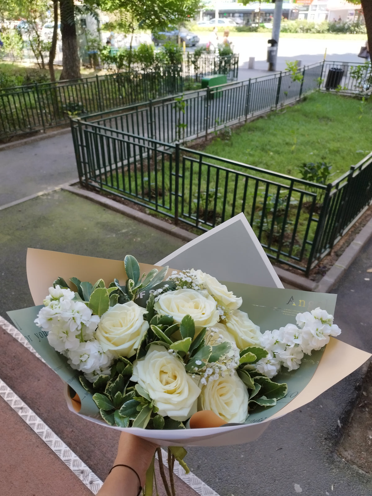 Buchet White